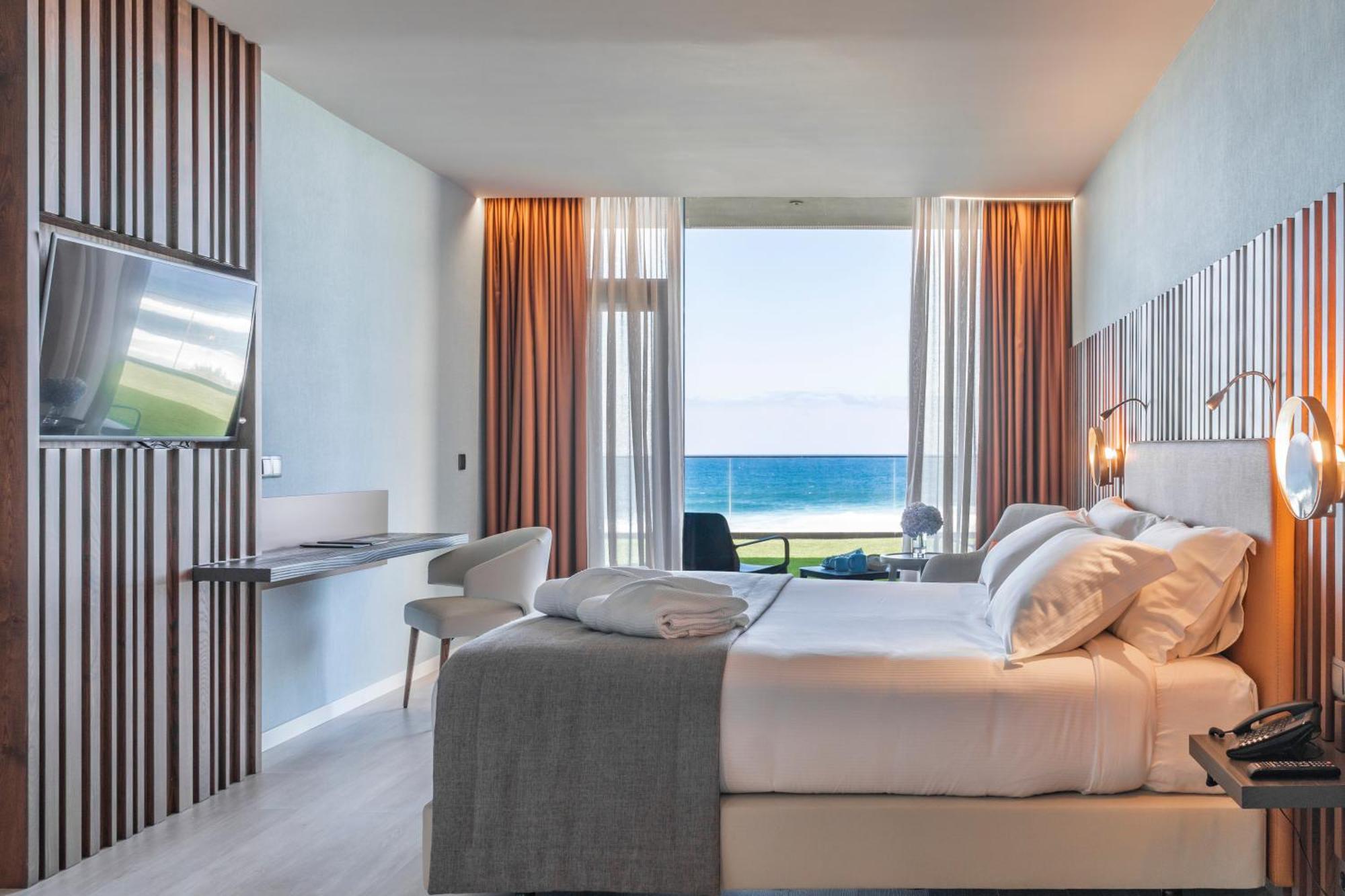 Suite with Sea View,1446206344:JPEG